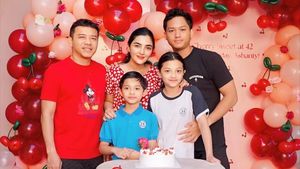 Meriahnya Ultah Ashanty ke-42, Dirayakan dengan Makan-makan di Rumah