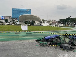 Karpet Atletik Rusak, Trek Lari Lapangan Merdeka Medan Ditutup
