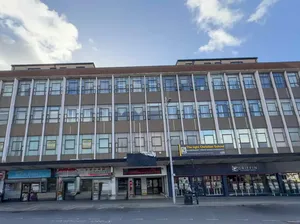 Mal Terbengkalai Ini Diubah Jadi Apartemen Rp 2,7 M, Netizen: Mirip Squid Game!