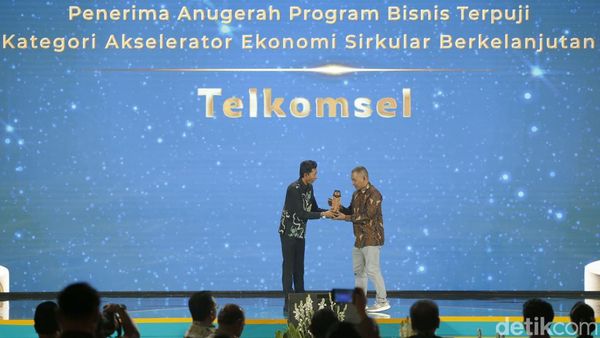 Peraih Penghargaan Anugerah Progam Bisnis Terpuji