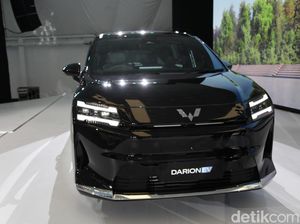 Perbandingan Harga BYD M6 vs Wuling Darion EV, Pilih Mana Nih?