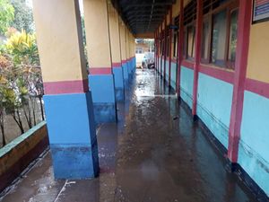 1.122 Rumah dan 3 Sekolah di Bima Terendam Banjir, 1 Rumah Roboh