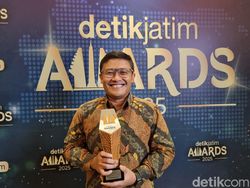 Sukses Pulihkan Ekologi Pesisir, Petrokimia Gresik Raih detikJatim Awards
