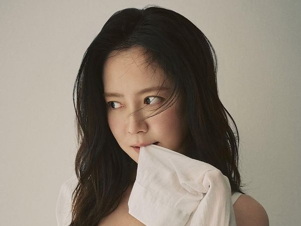 7 Potret Song Ji Hyo Jadi Model Brand Lingerie Sendiri, Pamer Perut Rata