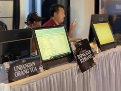 Viral Amplop Tamu Pernikahan Dibuka dan Ditampikan di Layar