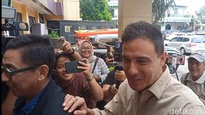 Hamish Daud Perdana Muncul Usai Digugat Cerai Raisa