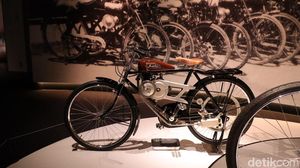 Wujud Motor Pertama Honda yang Desainnya Mirip Sepeda Kumbang