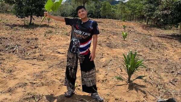 Jirayut Investasi Tanam Kelapa Sawit dan Durian Usai Beli Kebun 8.000 Meter