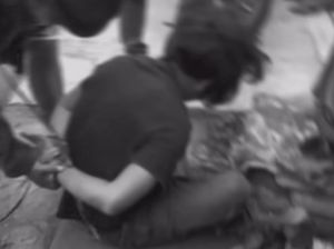 Warga Tangkap-Ikat Tangan Pencuri Besi di Jaktim