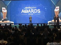 12 Penerima Anugerah Program Inovasi Pembangunan Terpuji detikJatim Awards