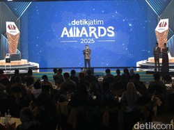 12 Penerima Anugerah Program Inovasi Pembangunan Terpuji detikJatim Awards