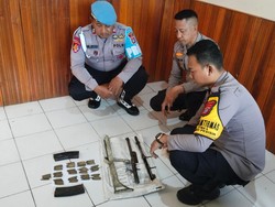 Warga Poso Temukan Senjata Rakitan-Amunisi Saat Renovasi Rumah