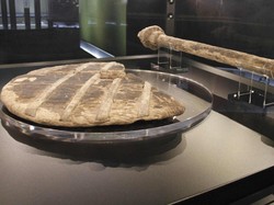 10 Artefak Tertua yang Pernah Ditemukan, Ada di Negara Mana Saja?