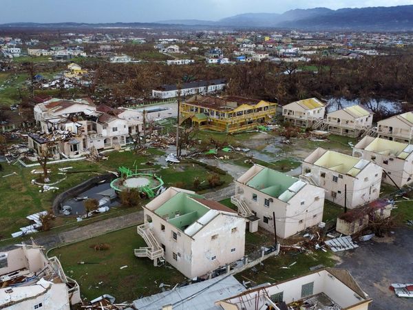 Sisa-Sisa Rumah Hancur di Jamaika Jadi Saksi Dahsyatnya Badai Melissa