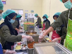SPPG Polres Tala Sajikan Menu Ayam Masak Bom, Jadi Favorit Anak Sekolah