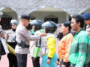 Kapolda Pimpin Apel Ojol Kamtibmas untuk Banten Aman