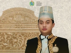 Sosok Raja Baru Keraton Solo PB XIV, Mendaki Gunung Sejak Umur 2 Tahun