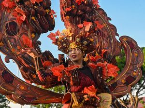 Meriah! Lomba Busana Karnaval Warnai Pawai Budaya Nusantara di Palu
