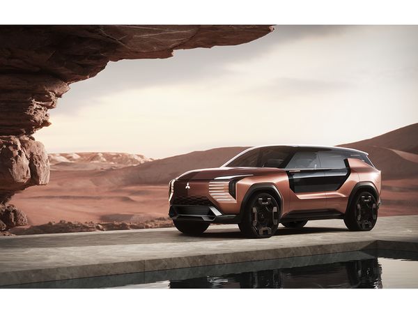 Potret Mobil Konsep Mitsubishi Elevance, Ada Mode Ruang Tamu