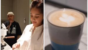 Momen Nagita Slavina dan Aloy Jadi Barista, Adu Skil Bikin Latte Art!