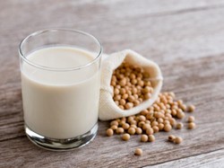 8 Jenis Minuman yang Bisa Turunkan Kolesterol karena Banyak Makan saat Lebaran