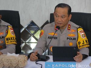Roy Suryo Cs Disebut Edit dan Manipulasi Digital Ijazah Jokowi