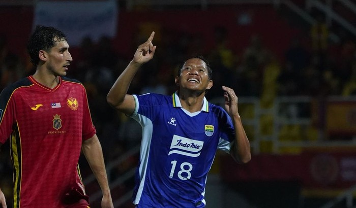 ACL 2: Adam Alis Mau Persib Raih Hasil Maksimal di Kandang Ratchaburi