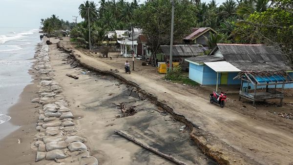 Abrasi Meluas, Ratusan Rumah di Aceh Terancam