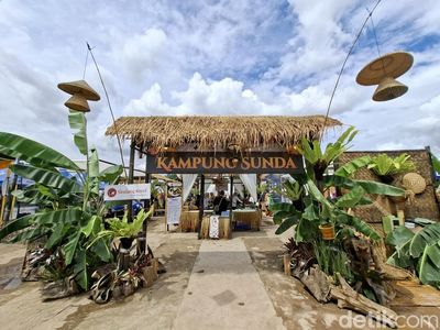 Nikmatnya Kuliner di Kampung Sunda West Java Festival 2025