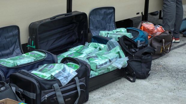 Kepala BNN Komjen Suyudi Ario Seto memimpin penggerebekan Kampung Bahari, Jakut. Sembilan orang ditangkap dengan barang bukti 89 kg sabu hingga 7 senpi (dok BNN)