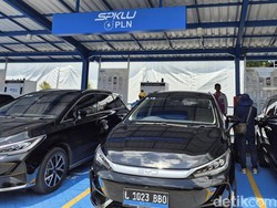 Surabaya Punya SPKLU Center Pertama di Jatim, Mudahkan Pengguna Mobil Listrik