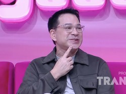 Ari Wibowo Keluarkan Pecahan Beling di Dagu, Kenangan Kecelakaan 31 Tahun Lalu