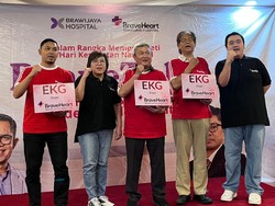Peringati HKN, BraveHeart Brawijaya Hospital Donasikan 3 Alat EKG ke Mitra