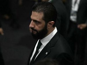 Kunjungan Bersejarah Presiden Suriah Usai Dihapus dari Daftar Hitam AS