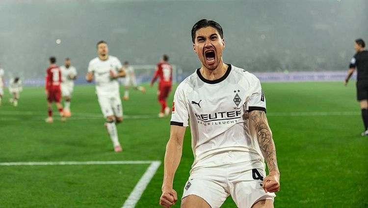 Kevin Diks Pecah Telur Bundesliga, Gladbach Hantam Koln 3-1