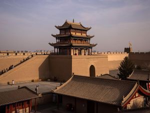 Destinasi Menakjubkan yang Dirusak Komersialisasi, Piramida Hingga Antartika