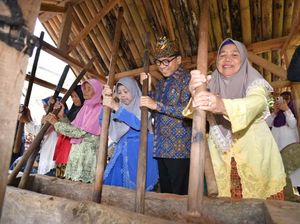 Hadiri Festival Kampung Adat Cikondang, Mendes Kampanyekan Lumbung Pangan