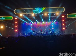 Aktor Cecep Arif Rahman Pukau Penonton WJF 2025 Lewat Gerakan Silat