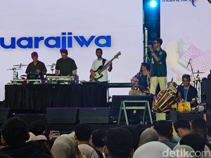 Magis Suarajiwa, Musisi Asal Prancis Gebrak Panggung WJF 2025