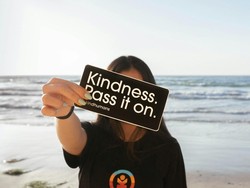 Ramalan Zodiak Hari Ini 9 November 2025: Cinta dan Kebaikan Mengalir untuk Leo