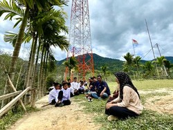 Andre Rosiade Bersyukur Sinyal BTS Telkomsel di Garabak Data Sudah Menyala