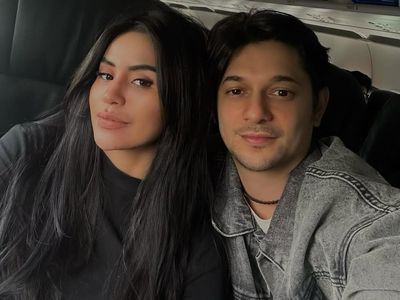 Andrew Andika Jalani Ramadan Pertama dengan Violentina Kaif