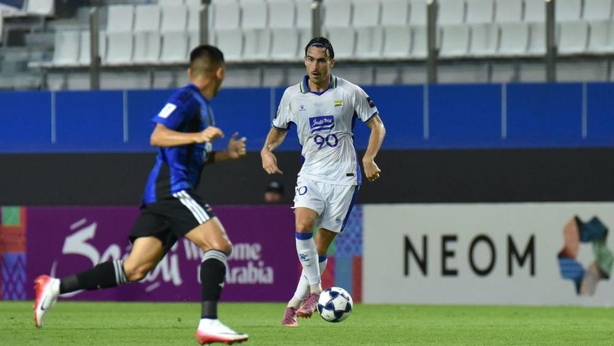 Prediksi Susunan Pemain Persib Bandung Vs Bangkok United