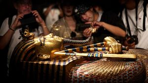 Peti Emas Tutankhamun Jadi Sorotan di Museum Agung Mesir