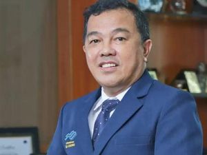 Menilai Sejarah Secara Utuh