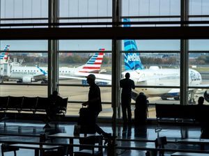 Shutdown Pemerintah AS Ganggu Ribuan Penerbangan Liburan
