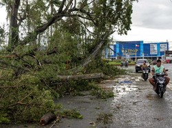 Thailand Imbau Turis untuk Sesuaikan Penerbangan, Efek Topan Super Fung-wong