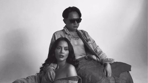 Foto Erika Carlina & DJ Bravy, Dulu Lamaran di Depan Ribuan Orang Kini Putus