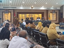 Andra Soni Minta Dukungan Wamenkes Bangun RS Paru-paru dan Klinik Keliling