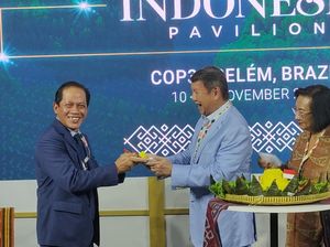 Hashim Potong Tumpeng Buka Paviliun Indonesia di KTT COP30 Brasil